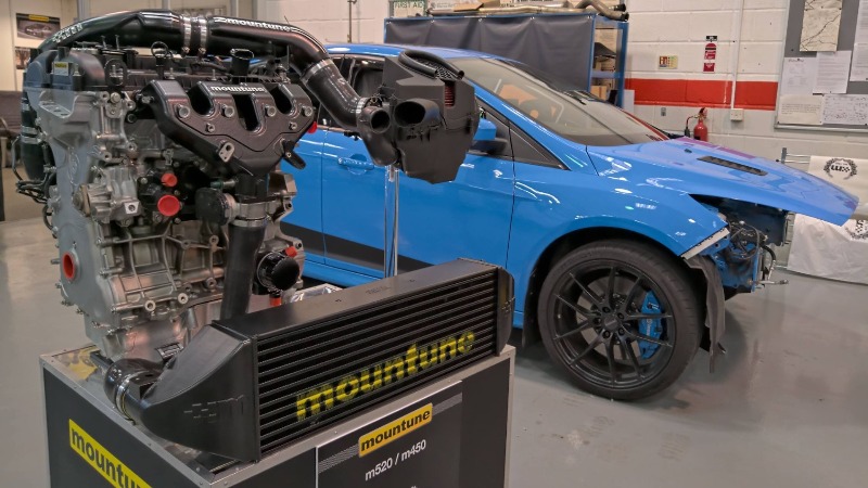 Ford Focus RS Mountune fabrica