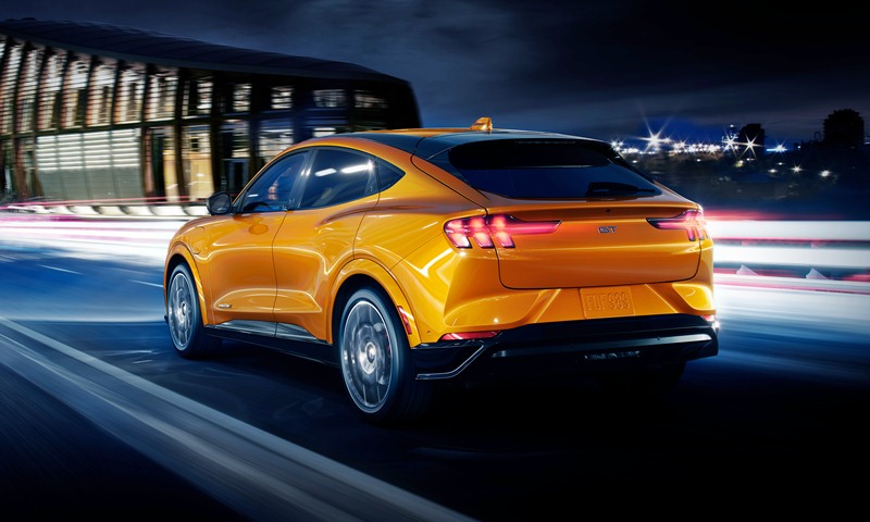 Ford Mustang Mach-E GT 2021